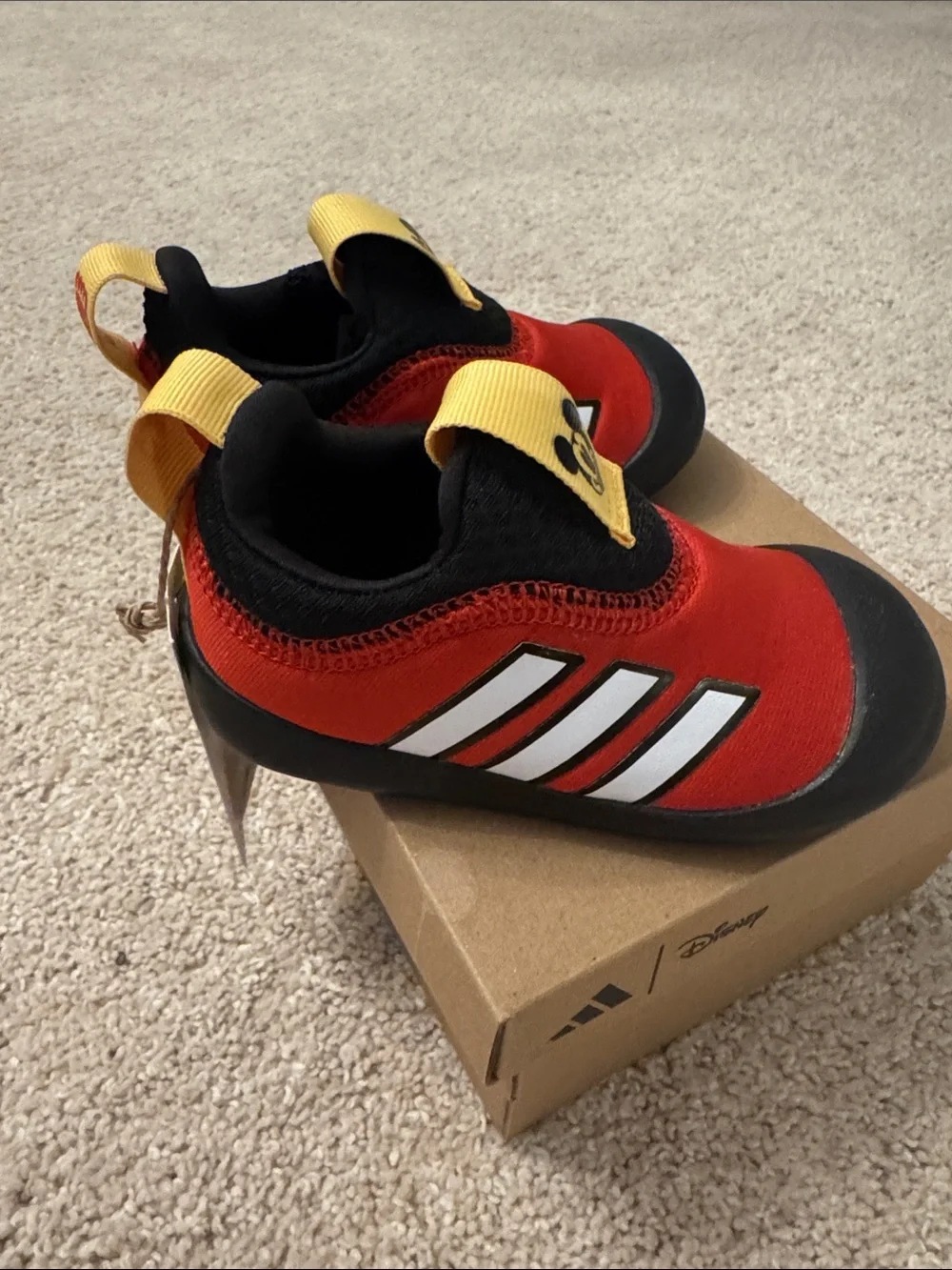adidas slip design